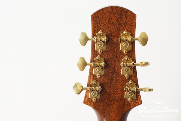 Model OM. TZARIAN  " Hiroshi Hirakawa | da h "